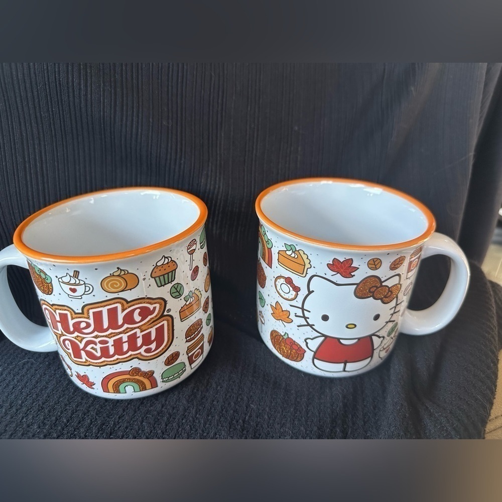 *CLEARANCE* Hello Kitty glitter pumpkin spice fall coffee cup mug set of two